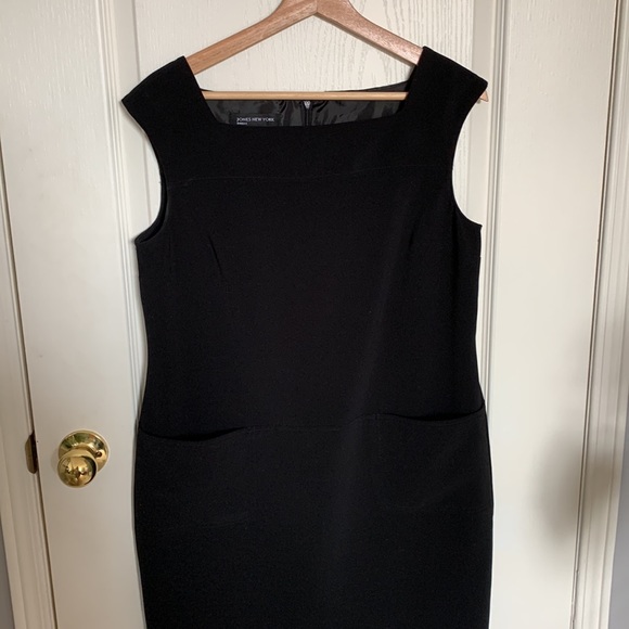 Jones New York Shift Dress WITH POCKETS - Picture 3 of 4